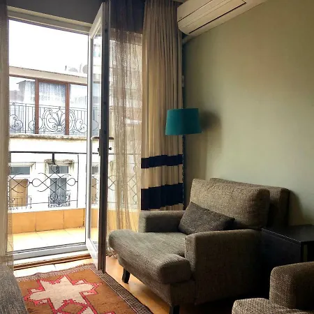 Central Flats At Taksim Square